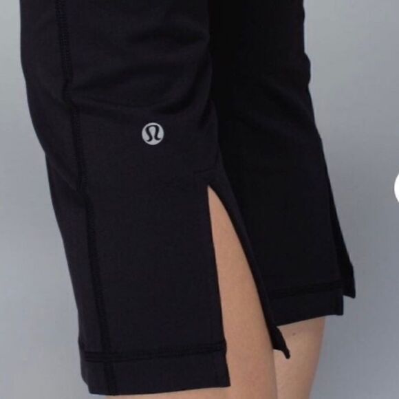 Lululemon Gather & Grow Crop Black Pink Trim - Picture 12 of 14